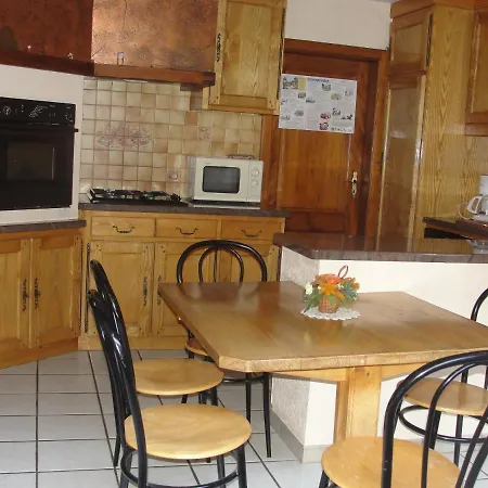 Les Gentianes Apartment